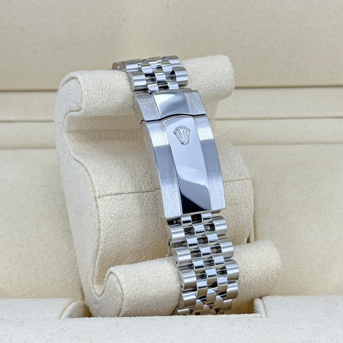 Rolex Sky-Dweller 42mm 336934-0004 Stainless Steel White Dial Oyster - Image 7