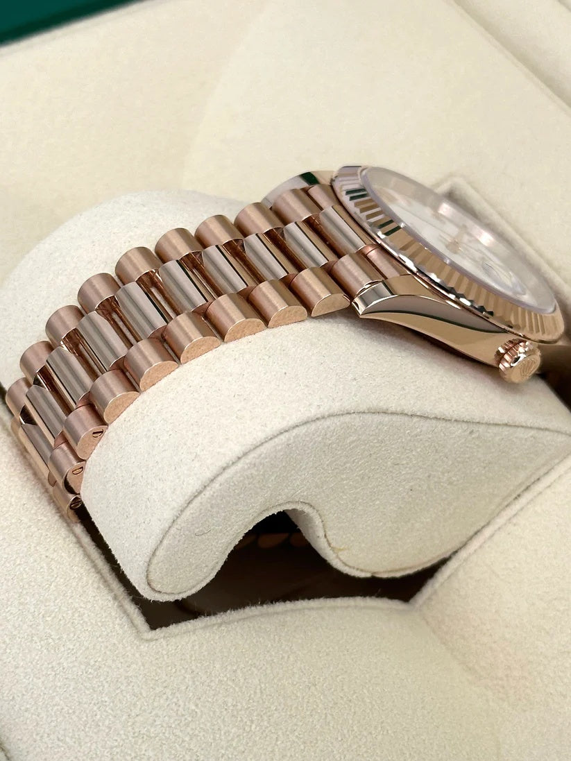 Rolex Day-Date President 40mm Everose Gold White Roman Dial - 228235 - Image 7