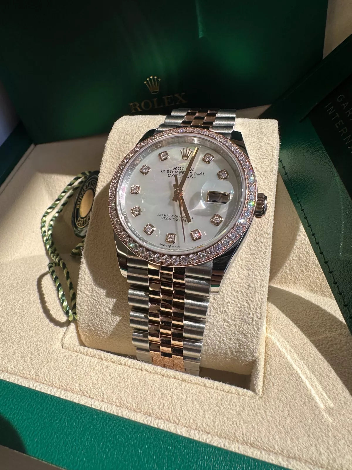Rolex Datejust 36mm 126281 Mother-of-Pearl Dial Jubilee Bracelet - Image 6