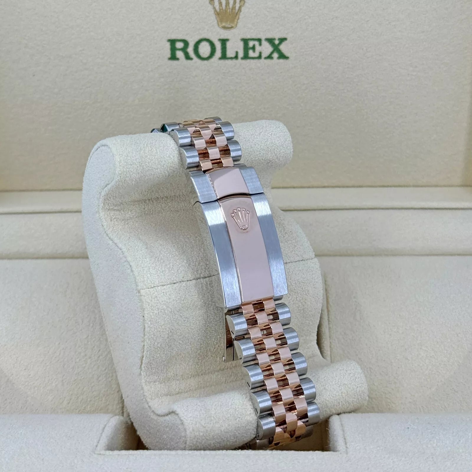 Rolex Datejust 41mm 126331 MOP Diamond Jubilee Steel and Rose Gold Watch - Image 13