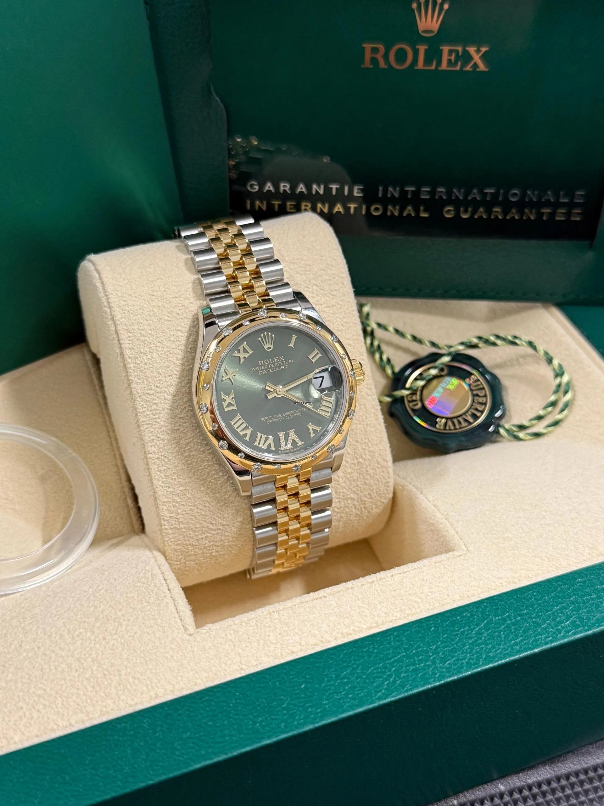 Rolex Datejust m278343 Datejust Green Dial 31mm Jubilee Steel and Yellow Gold - Image 8
