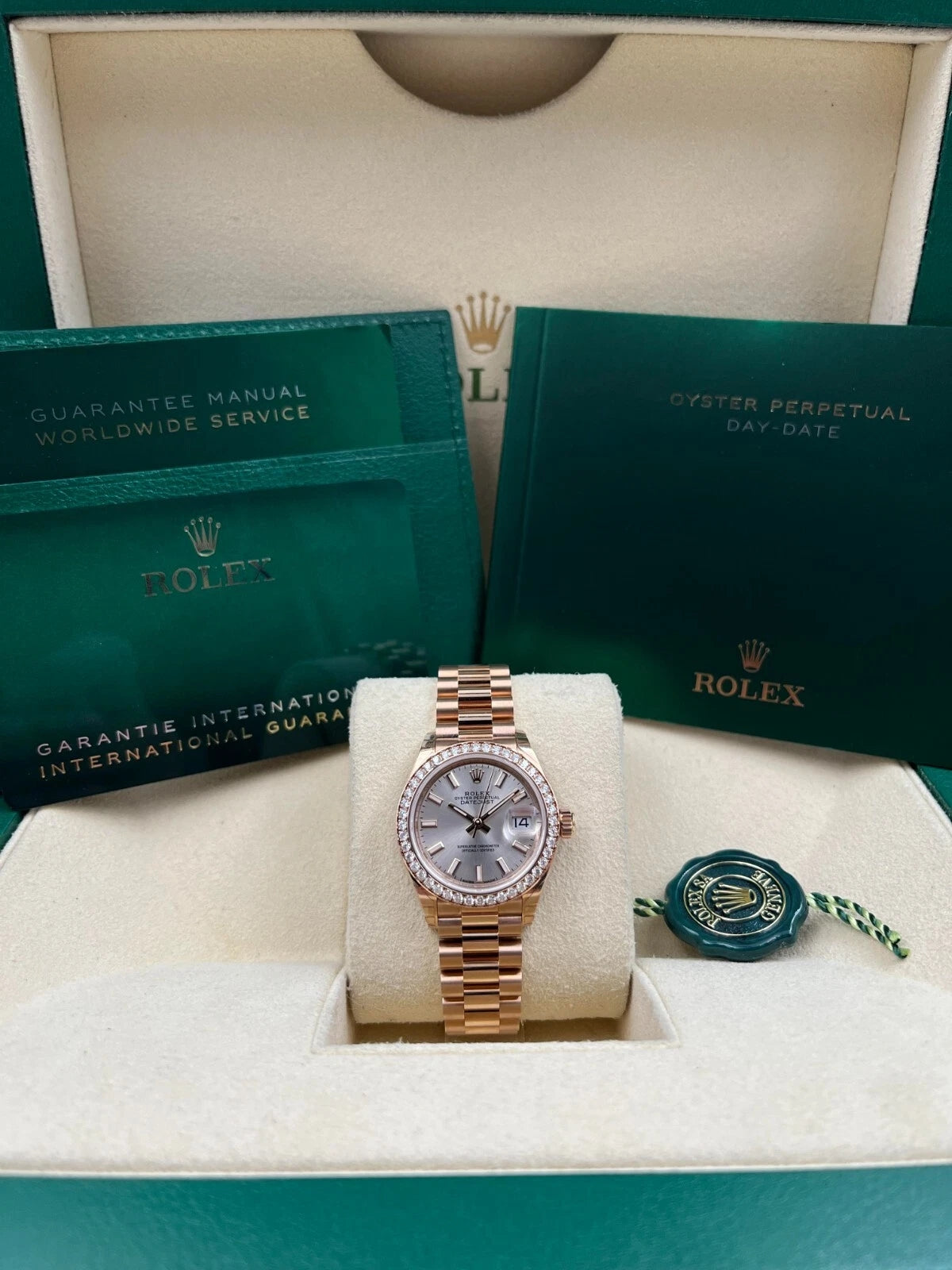 Rolex Lady-Datejust 28mm 279135RBR Rose Dial Jubilee Bracelet - Image 11
