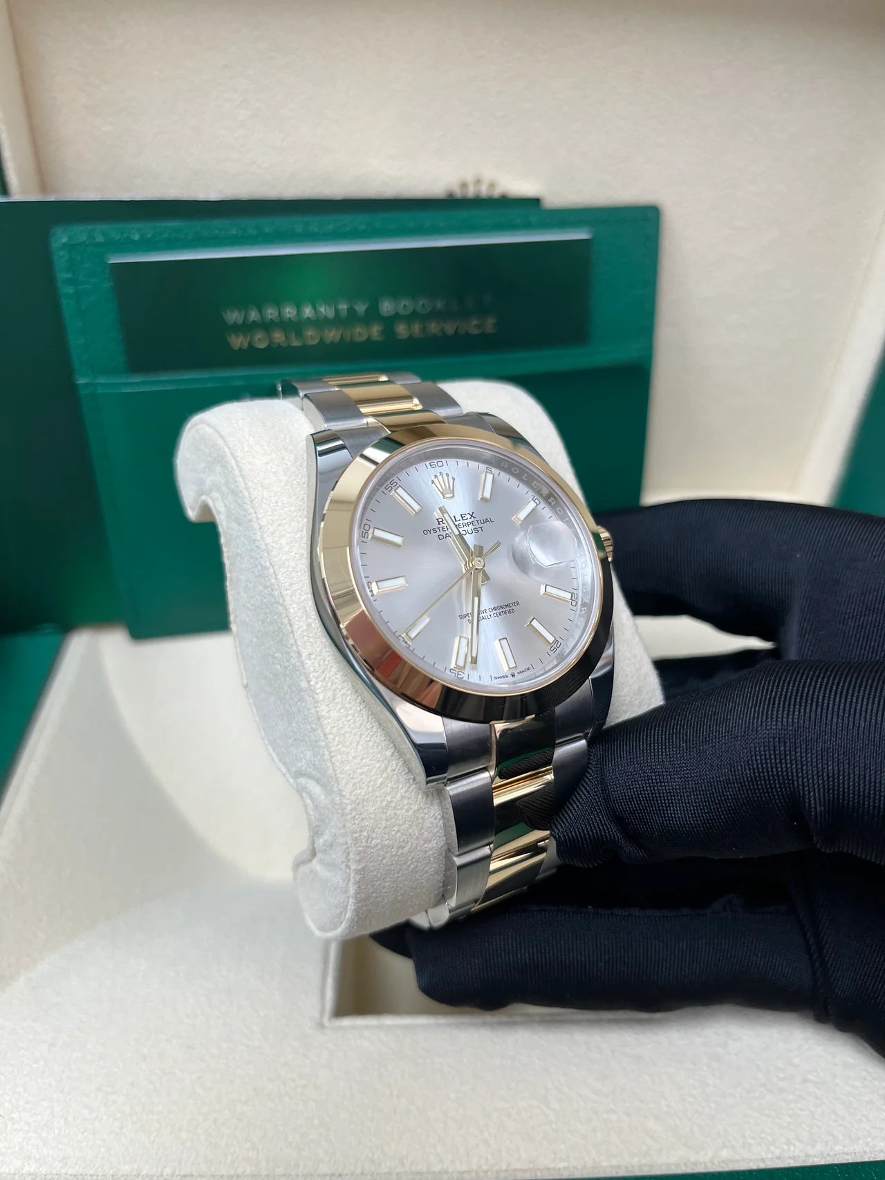 Rolex Datejust 41mm 126303 Silver Index Oyster Steel and Yellow Gold Mens Watch - Image 11